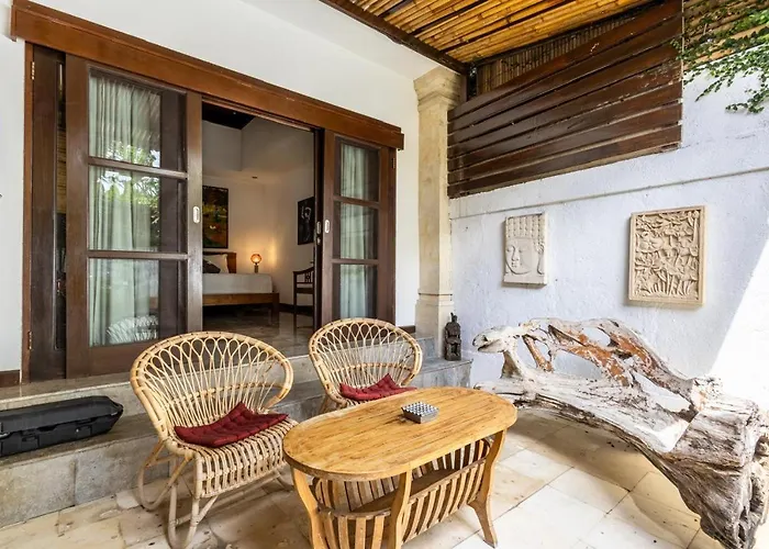 Spacious 3br With Large Pool In Villa *